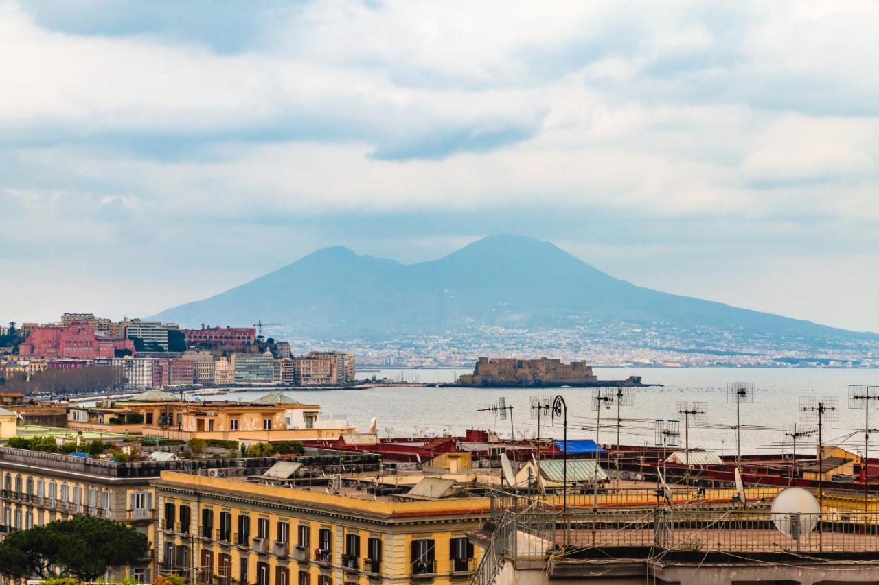 Seaview Apartment In Posillipo By Wonderful Italy 나폴리 외부 사진